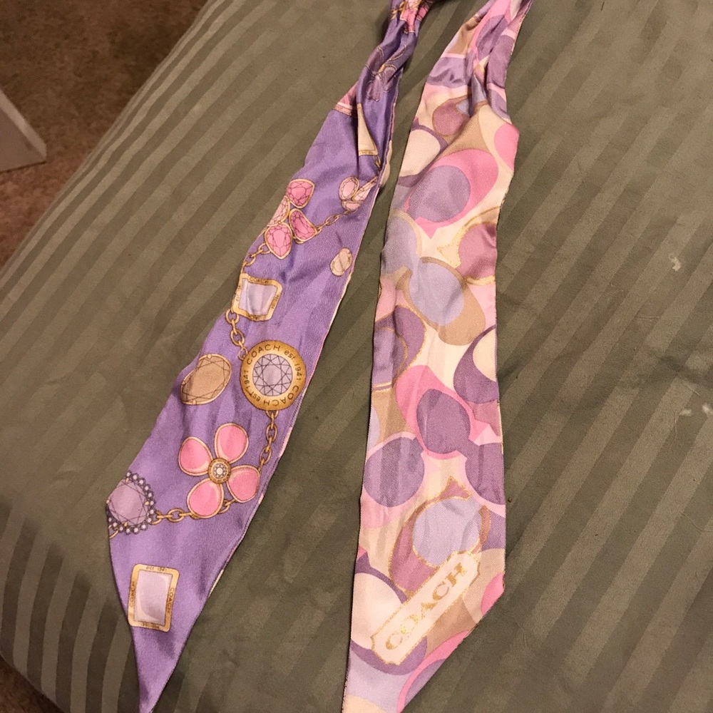 Coach scarf